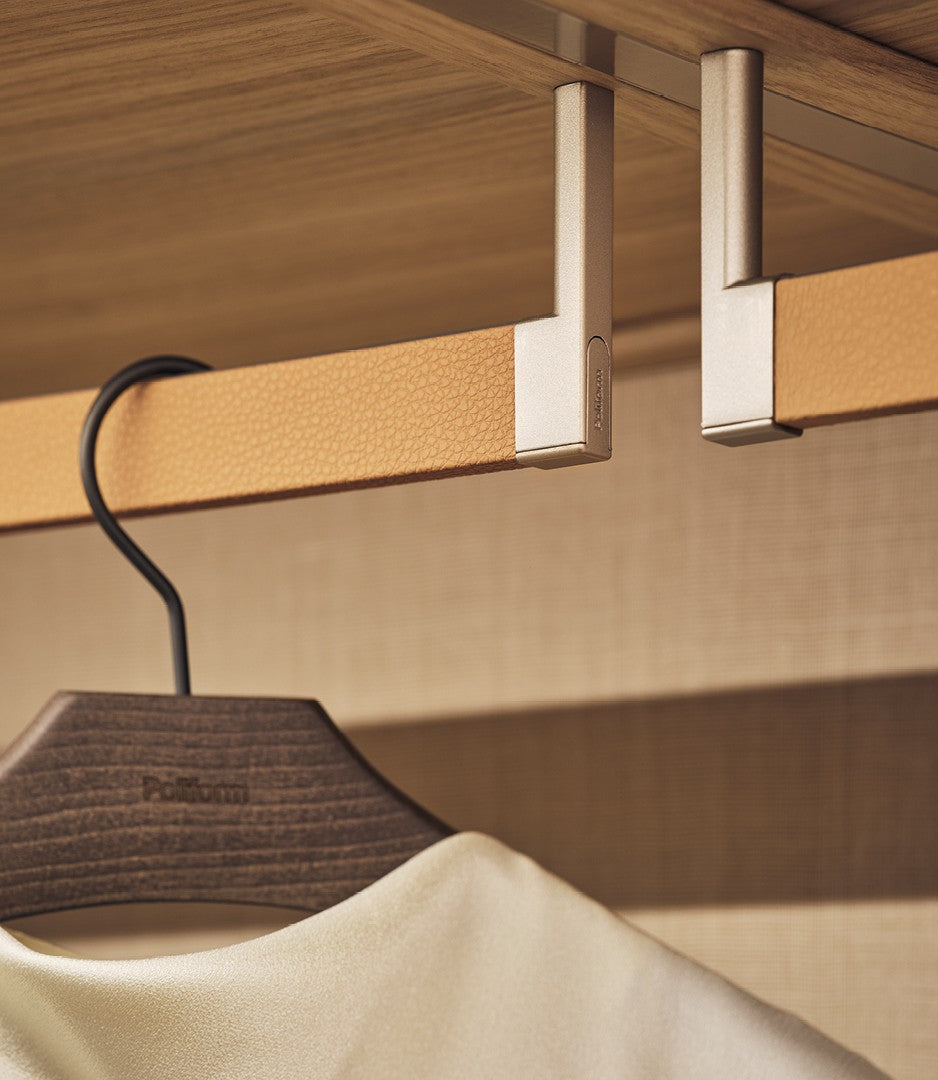 Senzafine walk-in wardrobe