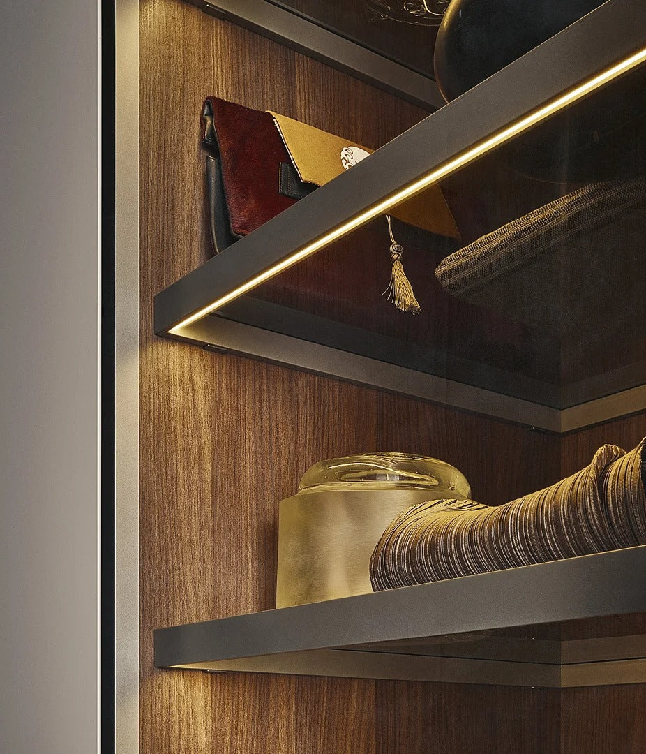 Senzafine wardrobe