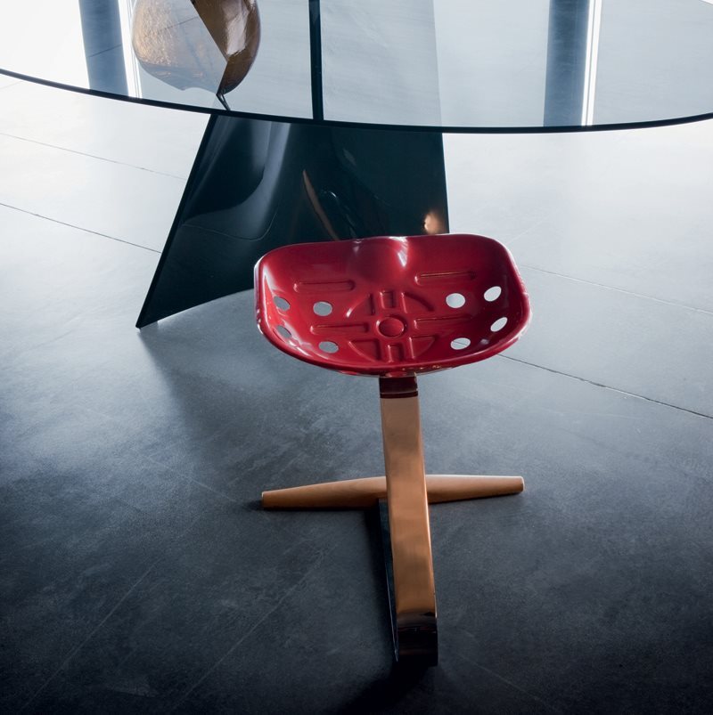 Mezzadro small stool